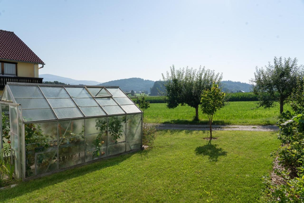 Ferienwohnung Im Idyll 1 Hengersberg Εξωτερικό φωτογραφία